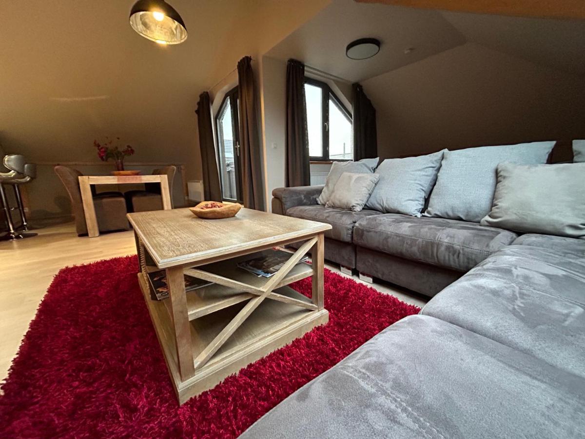 Race & Rooms Appartment Stavelot Exteriér fotografie